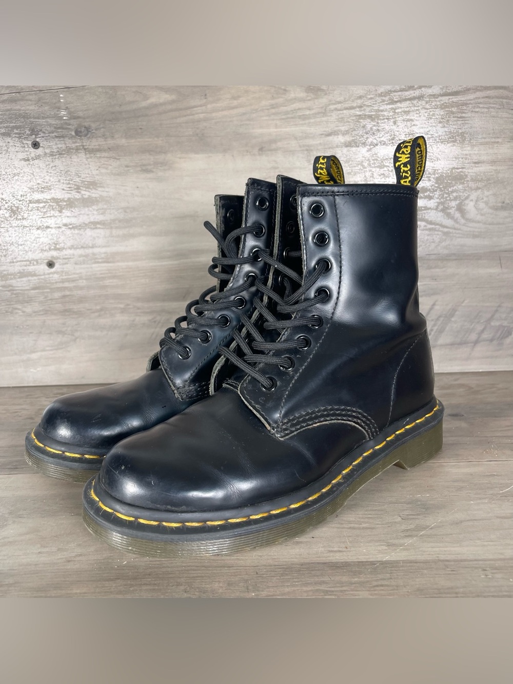 Doc DrMartens Womens 7 Black The Original 1460 Leather Combat Boots Lace Up Punk